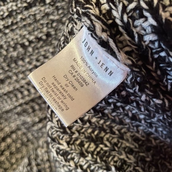 John + Jenn Knitted Long Sleeve Sweater Sz M - Picture 4 of 4
